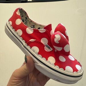 Disney Minnie Vans